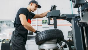 auto repair tire shop